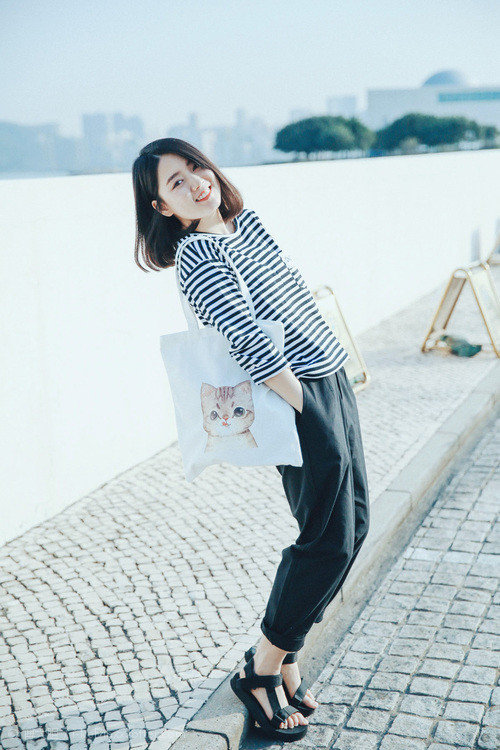 中国杯预选赛激战正酣,国足迎战劲敌,中国杯足球赛视频